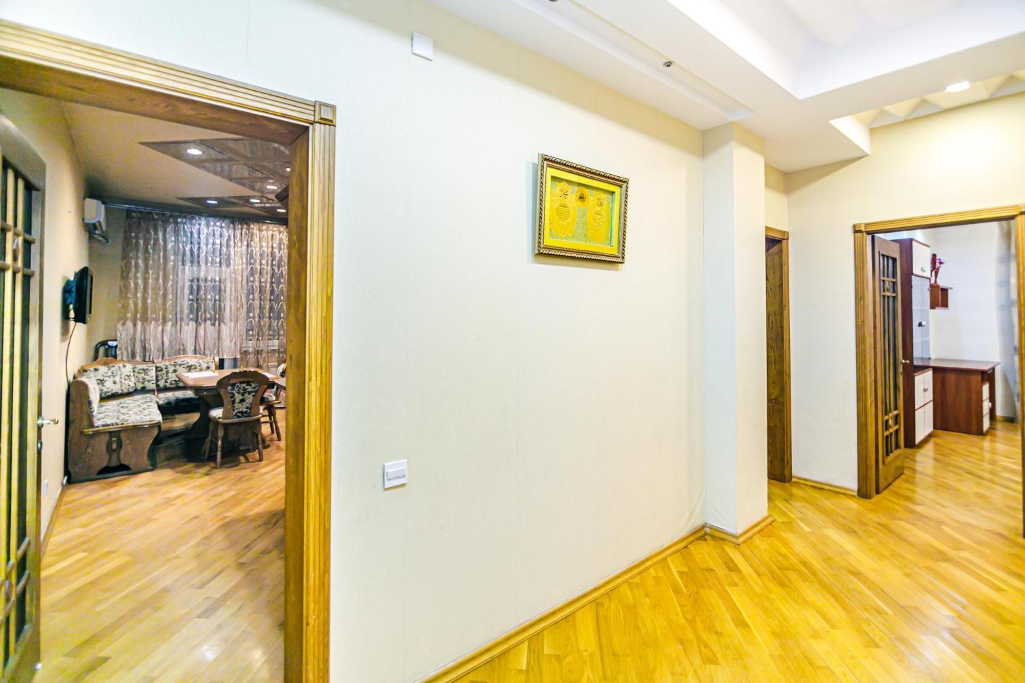 Nizami Apartment By Baku Housing Buitenkant foto