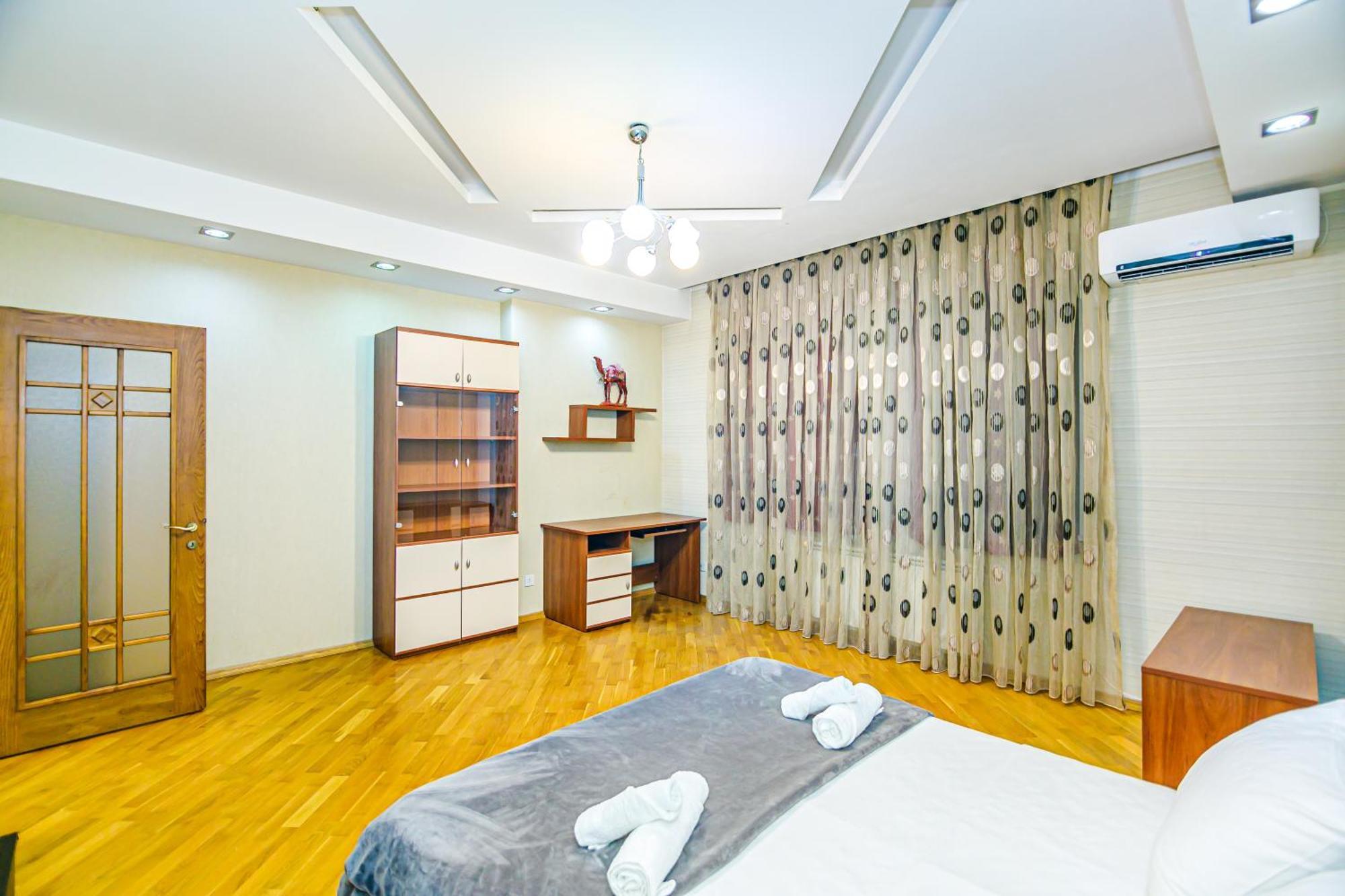Nizami Apartment By Baku Housing Buitenkant foto