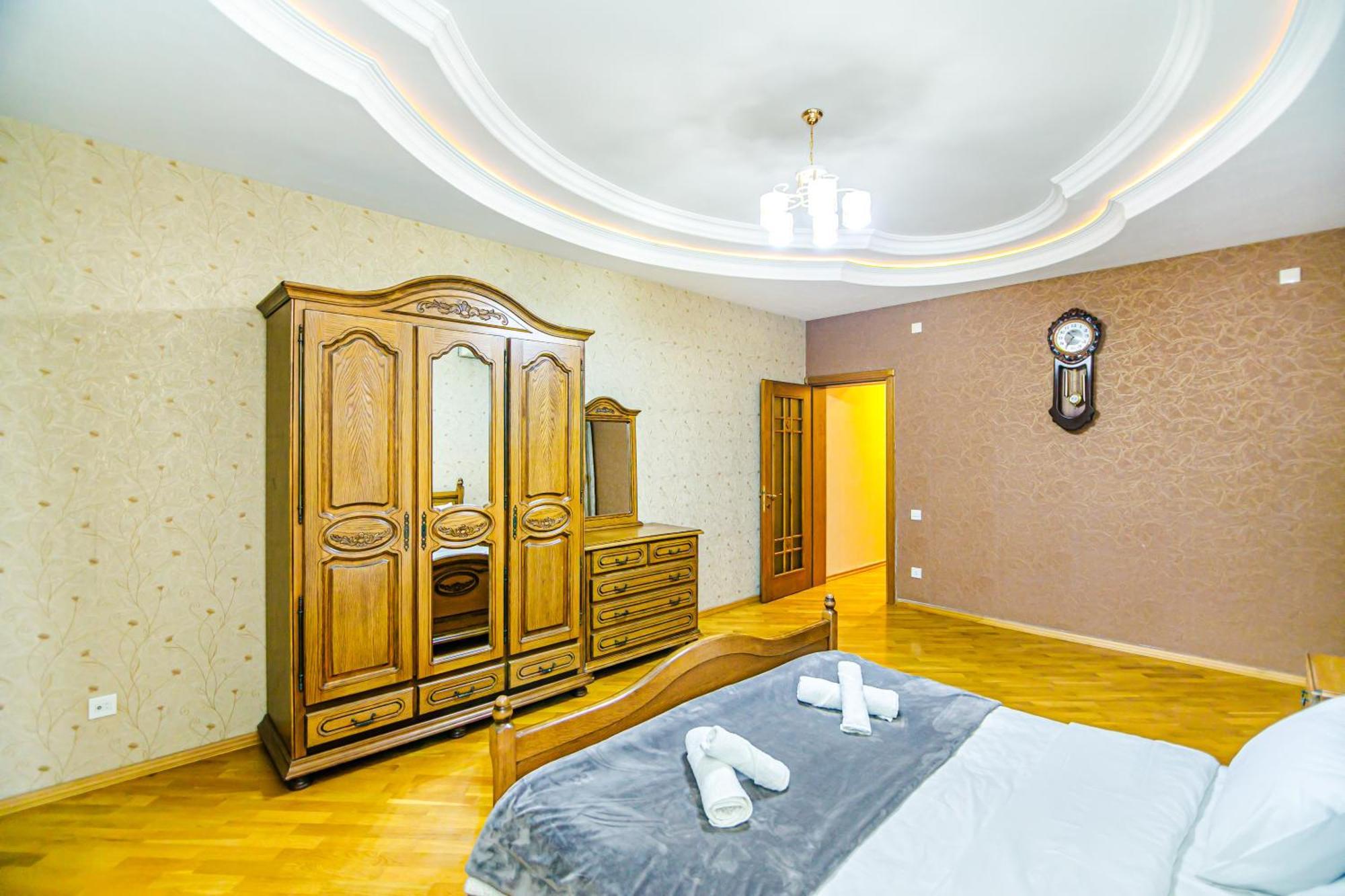 Nizami Apartment By Baku Housing Buitenkant foto