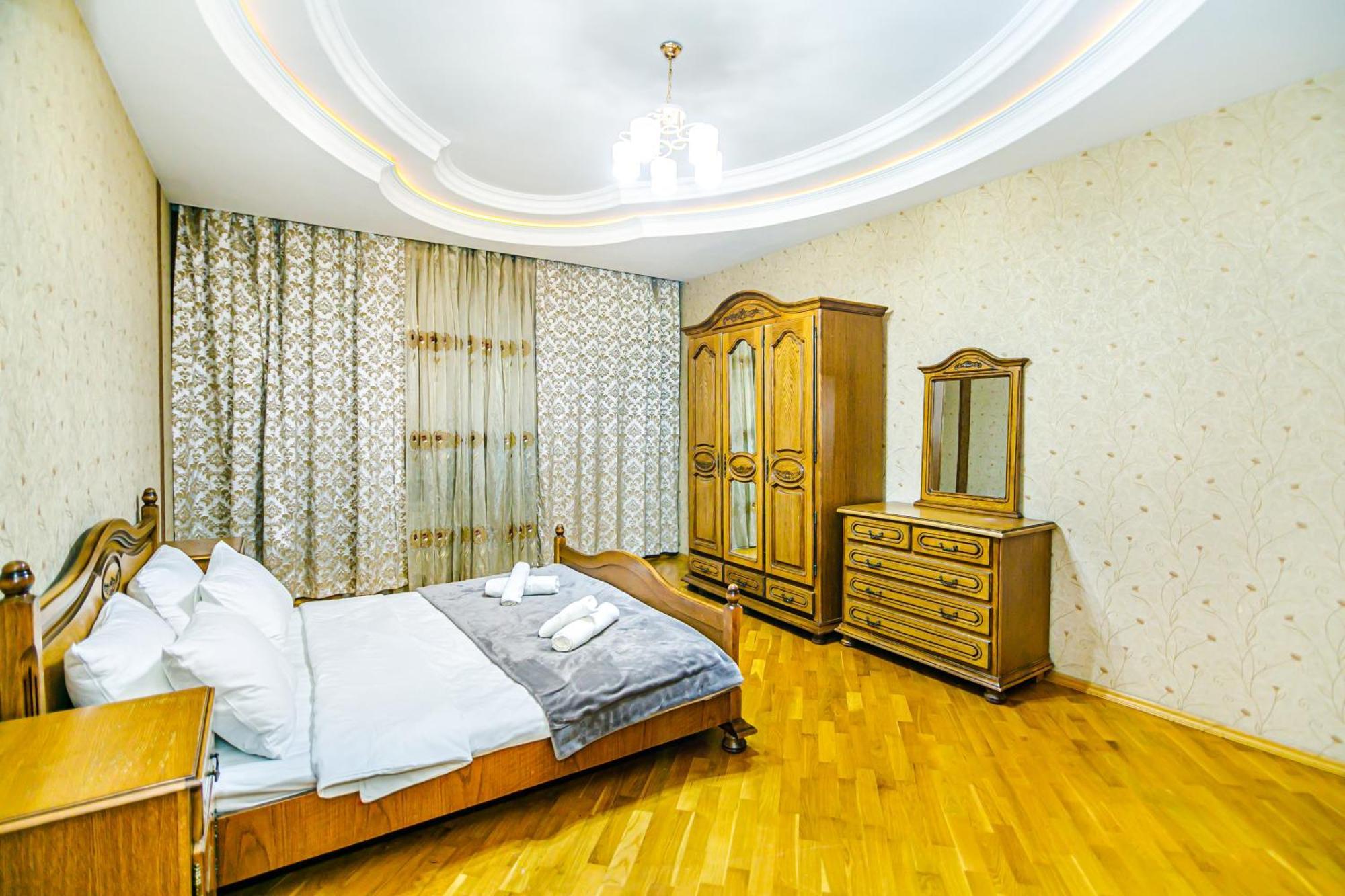 Nizami Apartment By Baku Housing Buitenkant foto